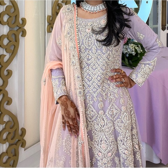 Sharara / Gharara Suit- Indian outfit for wedding wear. - Picture 4 of 5